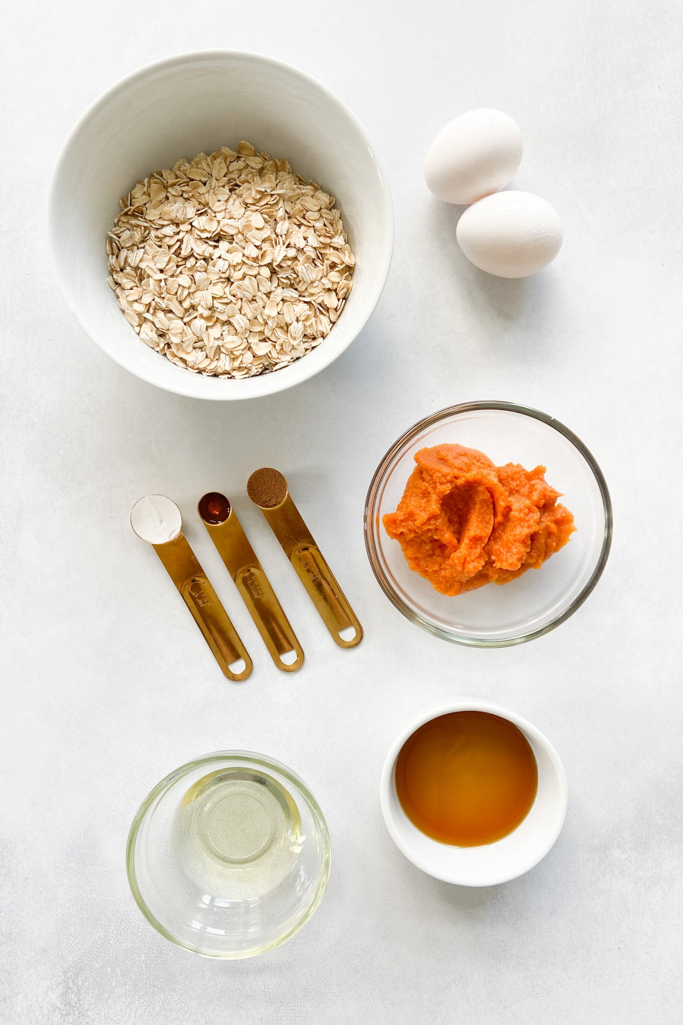 Ingredients to make pumpkin waffles and pumpkin pancakes