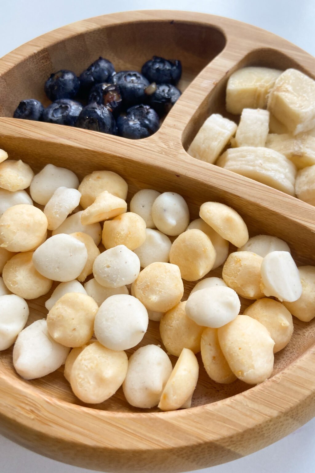 Baby Yogurt Melts (With FreezeDried Fruits!) Feeding Tiny Bellies