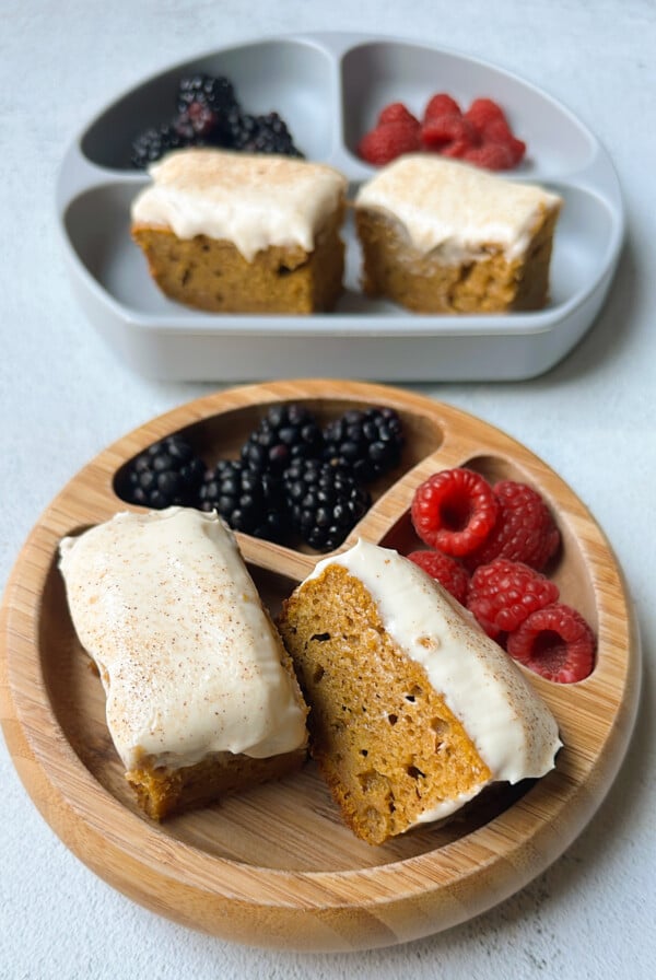 Pumpkin snack cake served with berries.