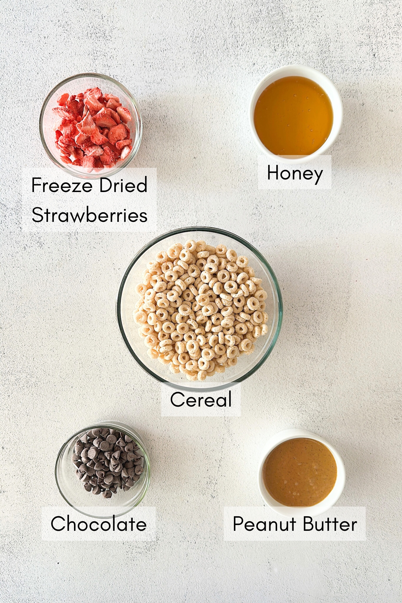 Ingredients to make cheerio cereal bars.