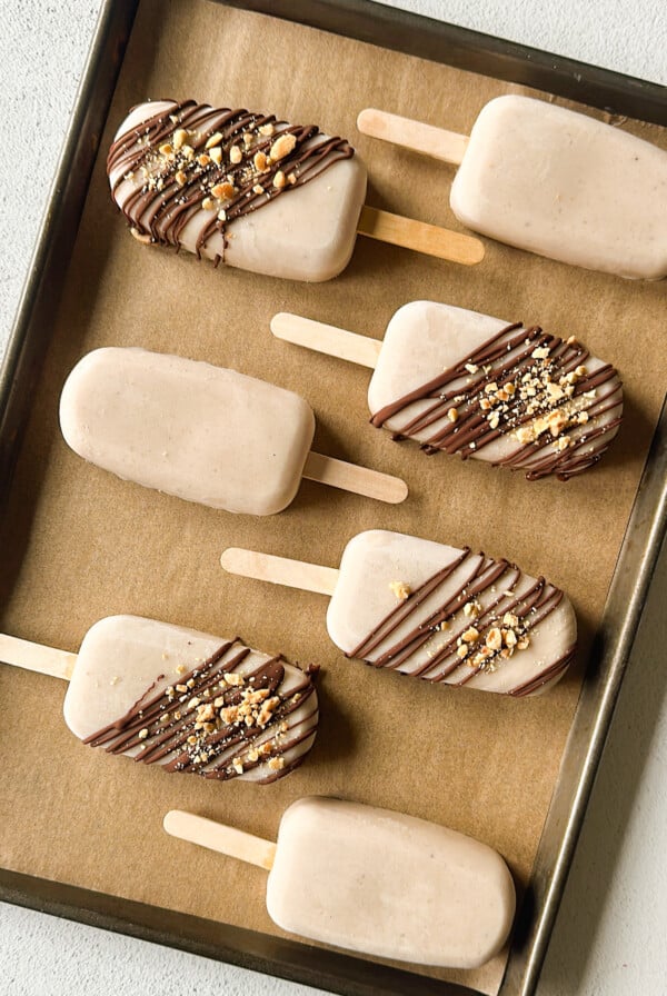 Banana fruit popsicles.