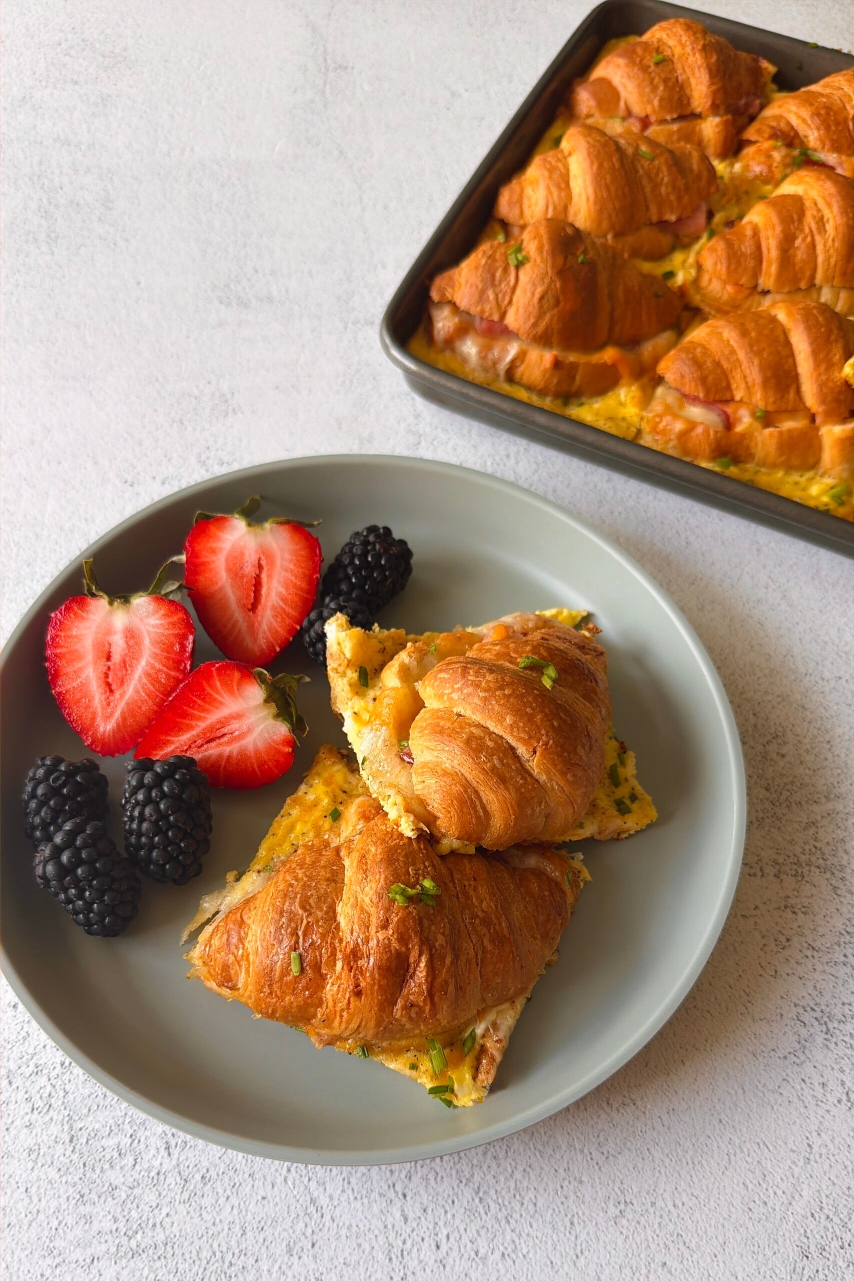 Baked ham and cheese croissants.